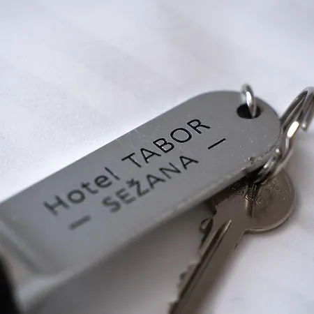 ホテル Tabor Sežana