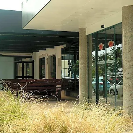 酒店 塔博尔酒店 塞扎纳