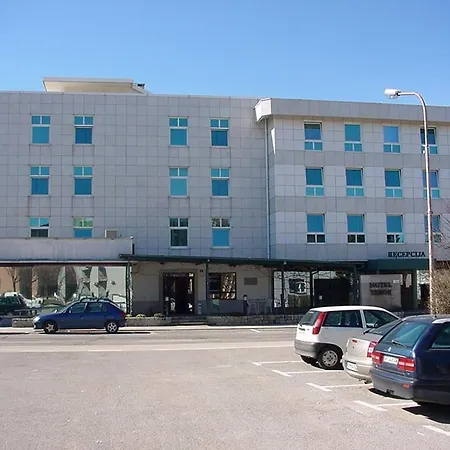 Tabor Hotel